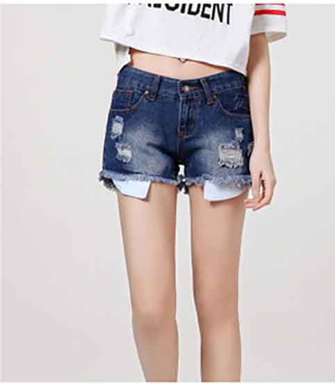 Thời trang quần short lộ túi