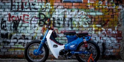 Honda Cub 78 độ 'phá cách' của dân chơi Việt